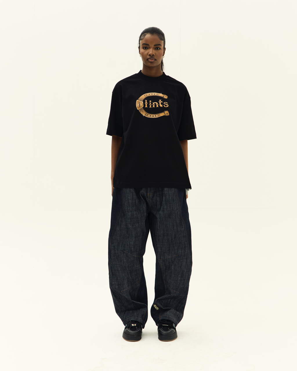 Horse Shoe - Heavyweight Tee
