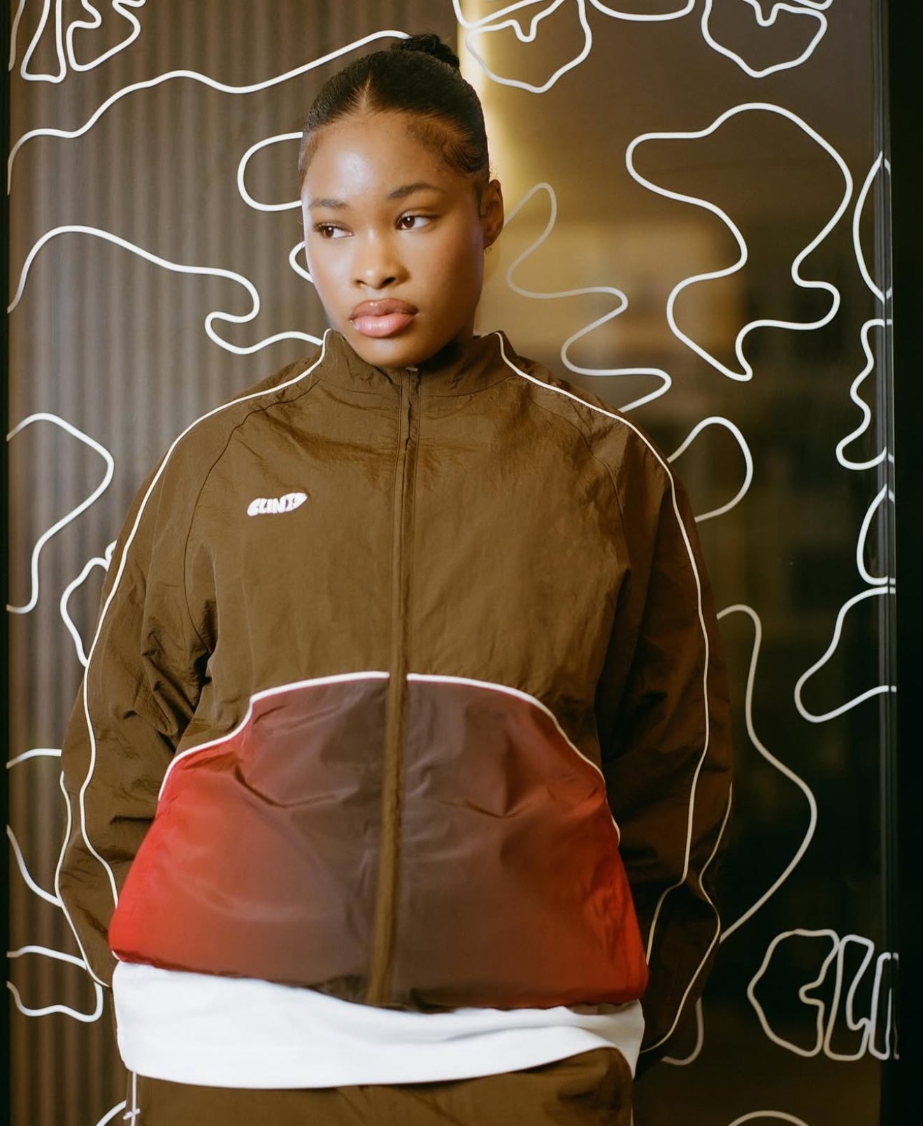 Gradient Mesh Shell Jacket - Brown