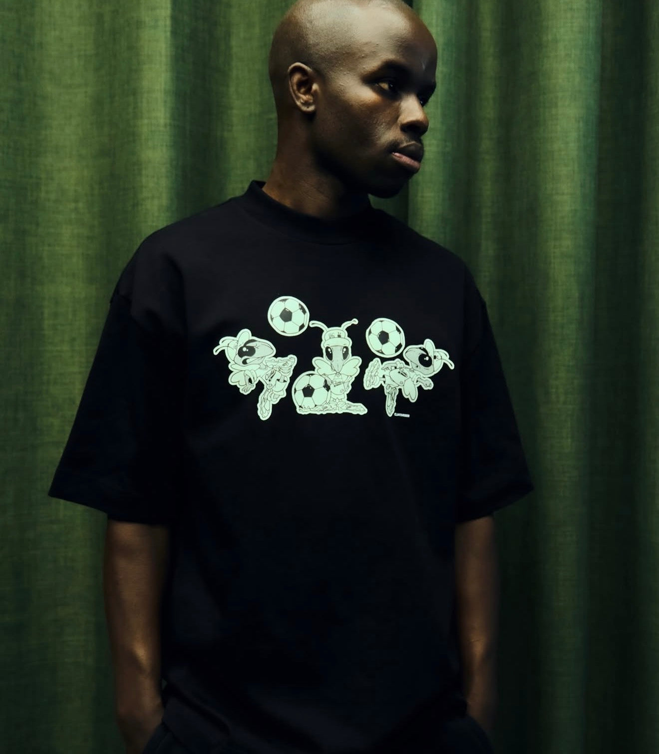 World Cup Mascot - Heavyweight Tee